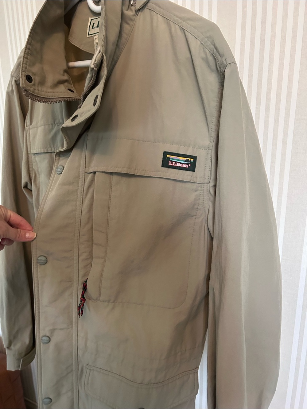 LL Bean Outdoors Field Jacket Mens Khaki Nylon Full Zip Multi Pocket Size Medium - Picture 3 of 10